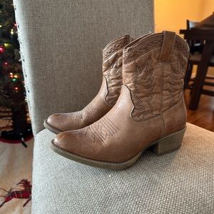 Free people cowgirl boots